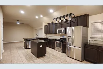 705 Wiltshire Drive, Hutto, TX 78634 - Photo 7
