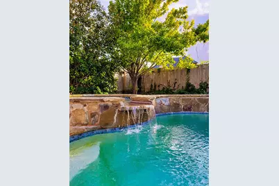 705 Wiltshire Drive, Hutto, TX 78634 - Photo 3