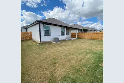 182 Eagle Mountain Trail, Kyle, TX 78640 - Photo 17