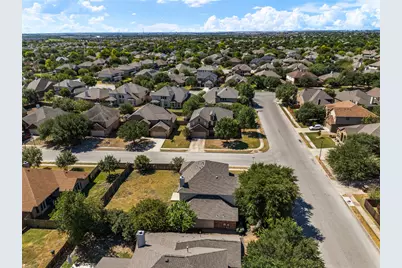 20117 Treyburn Lane, Pflugerville, TX 78660 - Photo 35