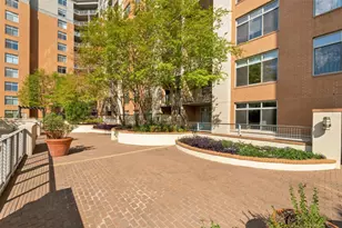 54 Rainey St, Austin, TX 78701 - Photo 31