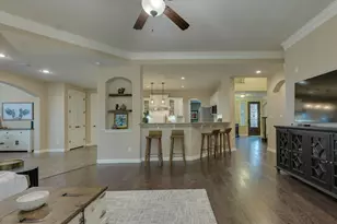 308 Duffy Ln, Austin, TX 78738 - Photo 5