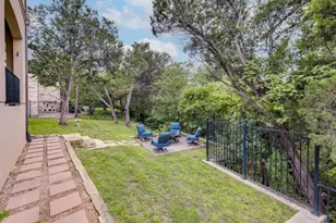 308 Duffy Ln, Austin, TX 78738 - Photo 29