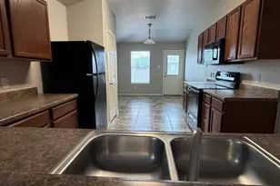 100 Carol Ave, Leander, TX 78641 - Photo 13