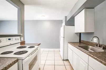2215 Missionhill Drive #104, Austin, TX 78741 - Photo 7
