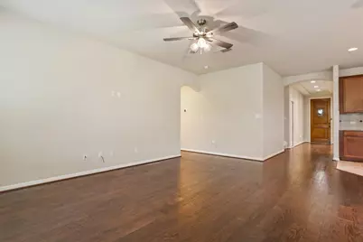 1013 Fred Couples Court, Round Rock, TX 78664 - Photo 9