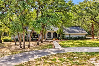 111 Post Oak Drive, Elgin, TX 78621 - Photo 1