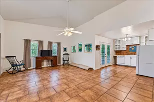 111 Post Oak Dr, Elgin, TX 78621 - Photo 39