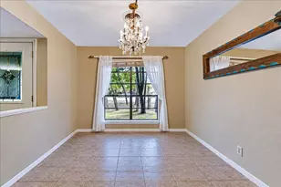 111 Post Oak Dr, Elgin, TX 78621 - Photo 11