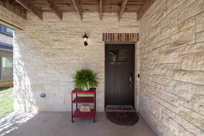 222 Sycamore Street, Georgetown, TX 78633 - Photo 3