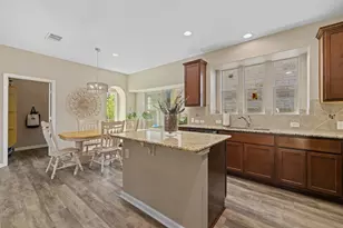 222 Sycamore St, Georgetown, TX 78633 - Photo 5