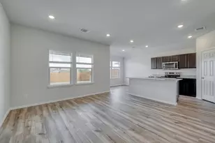 167 McNamara Ct, Jarrell, TX 76537 - Photo 5