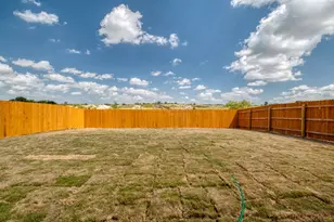 167 McNamara Ct, Jarrell, TX 76537 - Photo 17