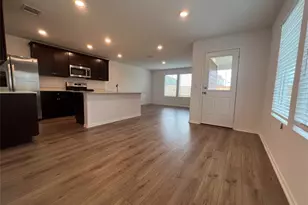 7224 Spotted Leaf Wy, Del Valle, TX 78617 - Photo 3