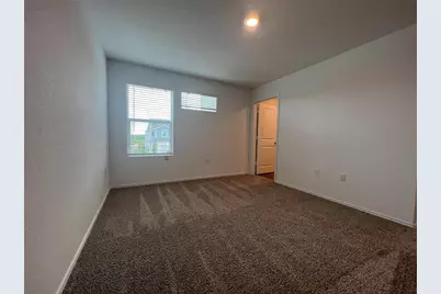 7224 Spotted Leaf Way, Del Valle, TX 78617 - Photo 13