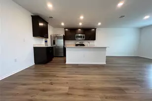 7224 Spotted Leaf Wy, Del Valle, TX 78617 - Photo 5