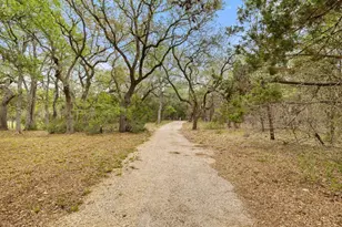 136 Philly Ct, Fischer, TX 78623 - Photo 5
