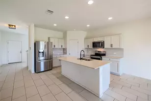 6300 Routenburn St, Austin, TX 78754 - Photo 9