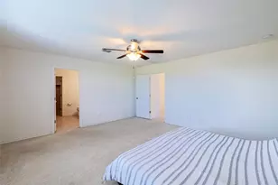 6300 Routenburn St, Austin, TX 78754 - Photo 27