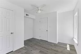 255 Foothill Rd, Bastrop, TX 78602 - Photo 17