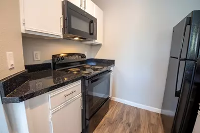 2320 Gracy Farms Lane #322, Austin, TX 78758 - Photo 7