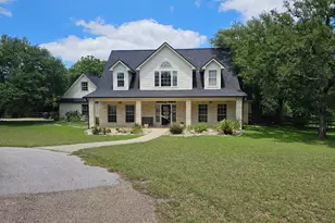 1060 Great Oaks Dr, Salado, TX 76571 - Photo 1