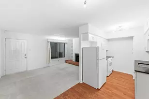 505 W 7th St, Austin, TX 78701 - Photo 9