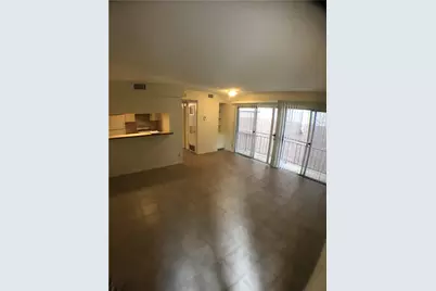 2610 Salado Street #105, Austin, TX 78705 - Photo 3