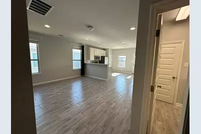 224 Wild Wind Trail, Jarrell, TX 76537 - Photo 3