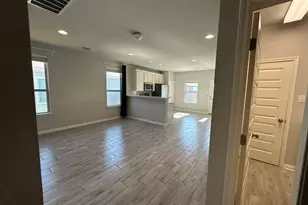 224 Wild Wind Trail, Jarrell, TX 76537 - Photo 3