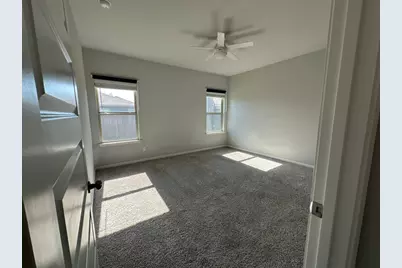 224 Wild Wind Trail, Jarrell, TX 76537 - Photo 5