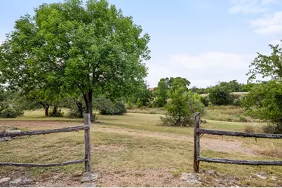 401 Clear Creek Lane, Fredericksburg, TX 78624 - Photo 31