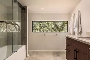 915 Columbus St, Austin, TX 78704 - Photo 27