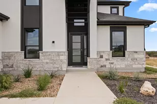 101 Fall Dr, Georgetown, TX 78633 - Photo 3