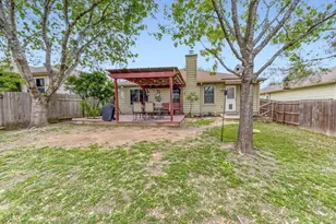 1319 Belmont Dr, San Marcos, TX 78666 - Photo 27