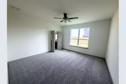 312 Boatright Boulevard, Jarrell, TX 76537 - Photo 5