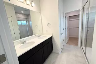 484 Young St, Buda, TX 78610 - Photo 5