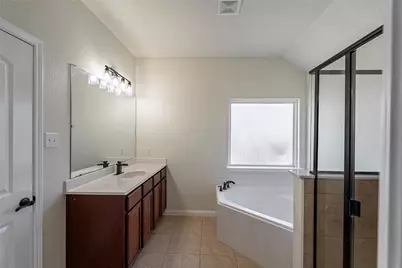 1601 Treeta Trail, Kyle, TX 78640 - Photo 21