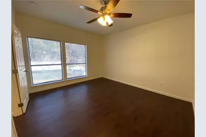 6600 Valleyside Road #B-6, Austin, TX 78731 - Photo 9