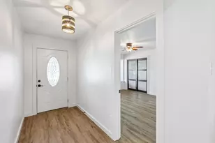 11311 Prairie Dog Trail, Austin, TX 78750 - Photo 7