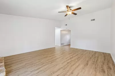 11311 Prairie Dog Trail, Austin, TX 78750 - Photo 9