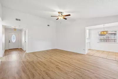 11311 Prairie Dog Trail, Austin, TX 78750 - Photo 11