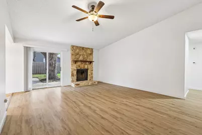 11311 Prairie Dog Trail, Austin, TX 78750 - Photo 9