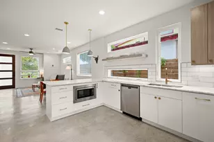 3506 Pennsylvania Ave, Austin, TX 78721 - Photo 7