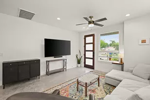 3506 Pennsylvania Ave, Austin, TX 78721 - Photo 5