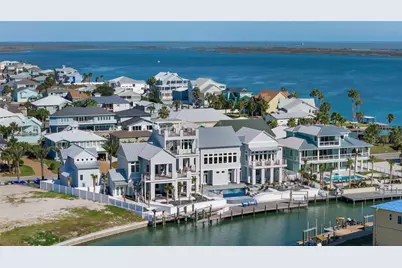 305 Estes Drive, Rockport, TX 78382 - Photo 3