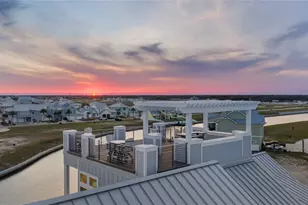 305 Estes Dr, Rockport, TX 78382 - Photo 7