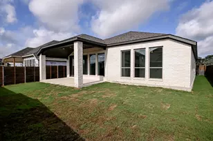 314 Foxfire Cove, Lockhart, TX 78644 - Photo 23