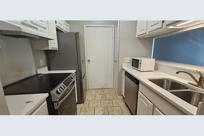 12166 Metric Boulevard #2006, Austin, TX 78758 - Photo 3