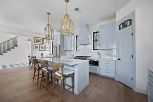 1804 S 6th St, Austin, TX 78704 - Photo 9